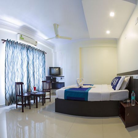 Hotel Sm Regency Kochi Exterior photo
